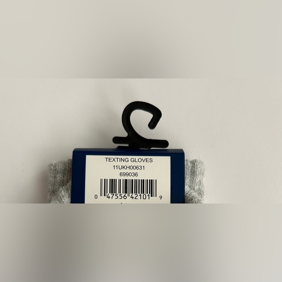 New Winter Essentials Touch Screen Gray Gloves One Size Unisex Texting Gloves - Picture 9 of 11